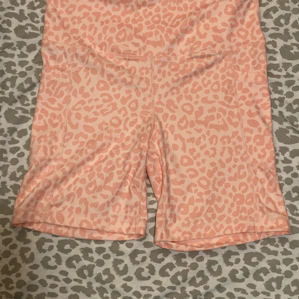 YOGALICIOUS LUX Pink Leopard Print Shorts with Pockets